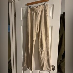 Nuuds size small sweatpants in cream color
